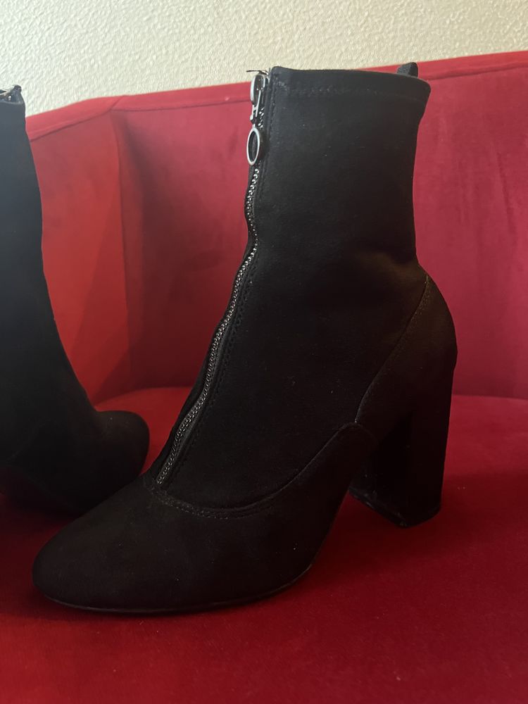 Botins preto 38 bershka