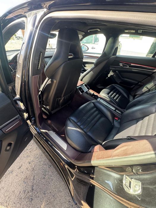 Porsche panamera  3.0 V6