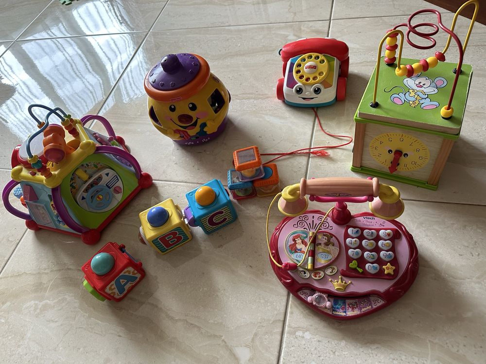 Розвиваючі іграшки fisher price,мультибокс,vtech