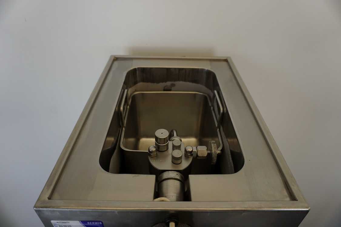 Automat Maszyna Ubijaczka do bitej śmietany Rahmator 2,5L