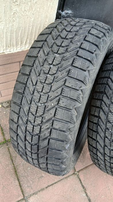 Пара 215 55 R 16