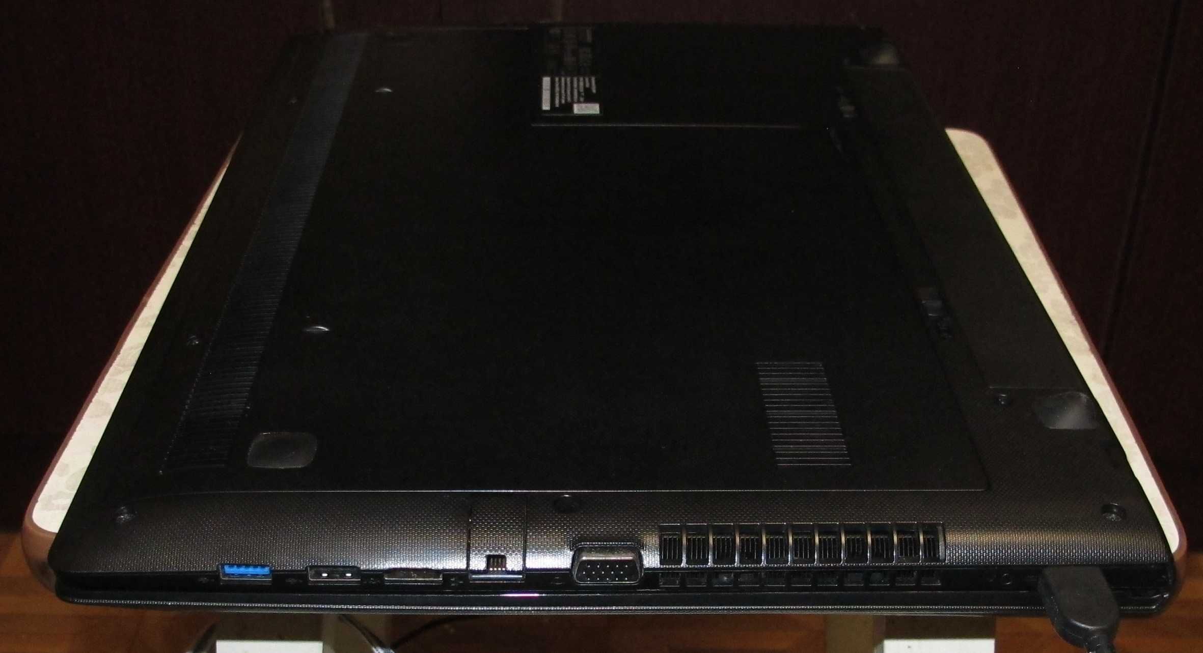 Ноутбук 17.3" Lenovo G70-80 (PF0BTWN7) б/у