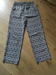 Zwiewne letnie spodnie z kieszeniami