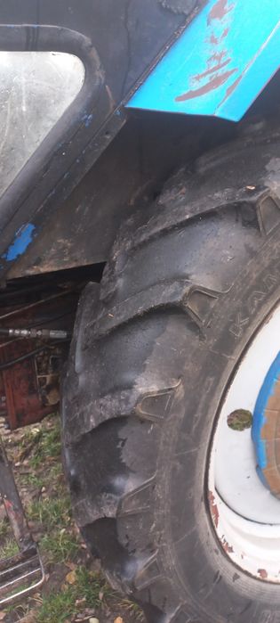 Продам трактор мтз 80 з культіватором та плугами на вибір