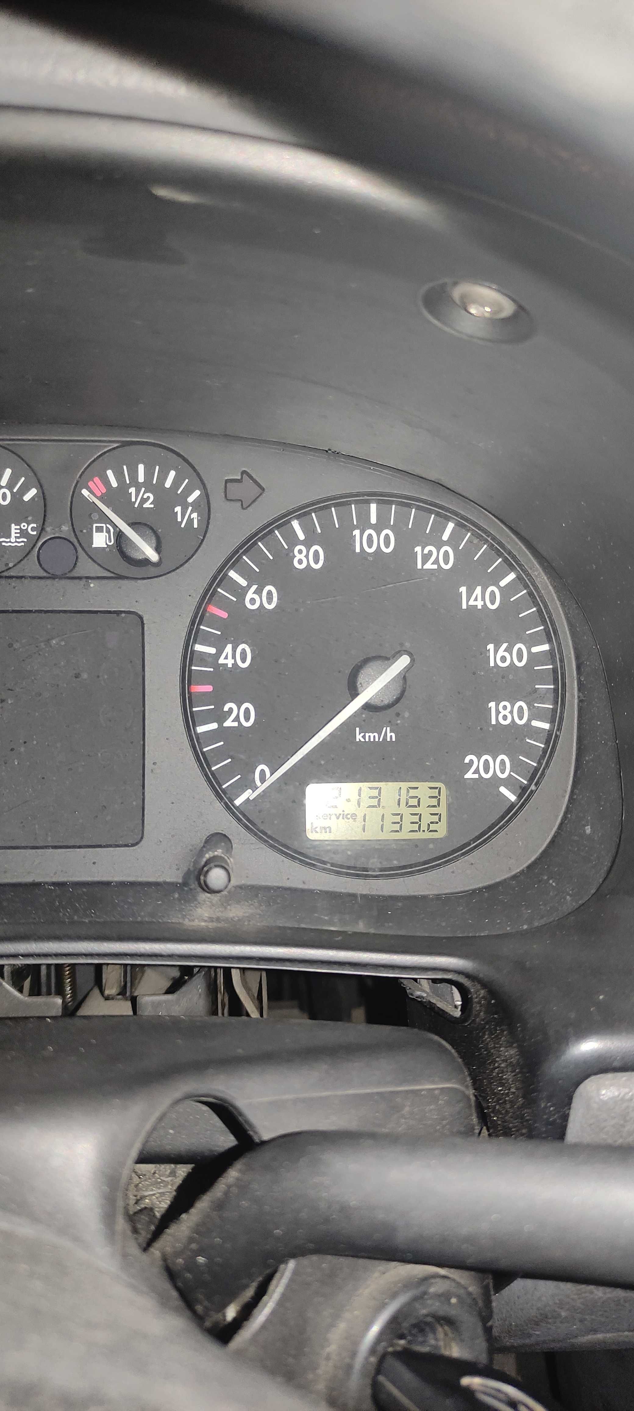 Vendo  Polo 1.0 gasolina 1999