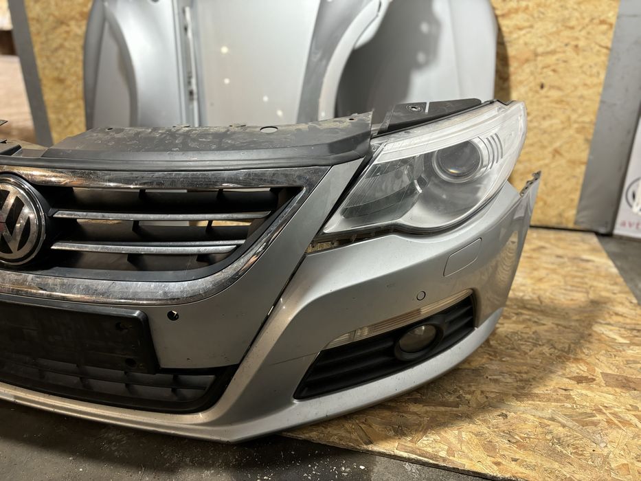 Бампер решітка крило капот фара(комплект) VW Passat CC LA7W сс цц
