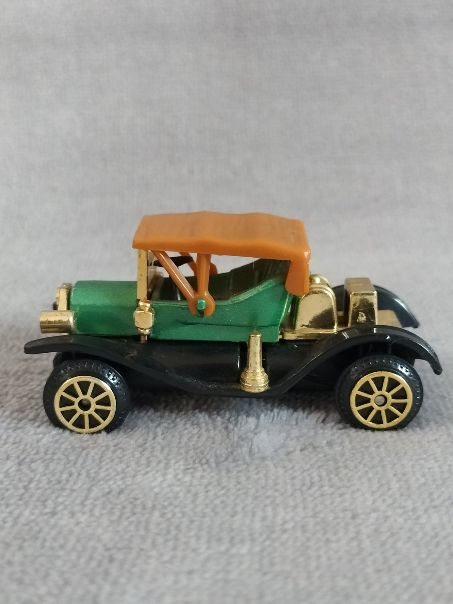 Model samochodu Ford Model T 1910 Reader's Digest #304 Skala 1:64