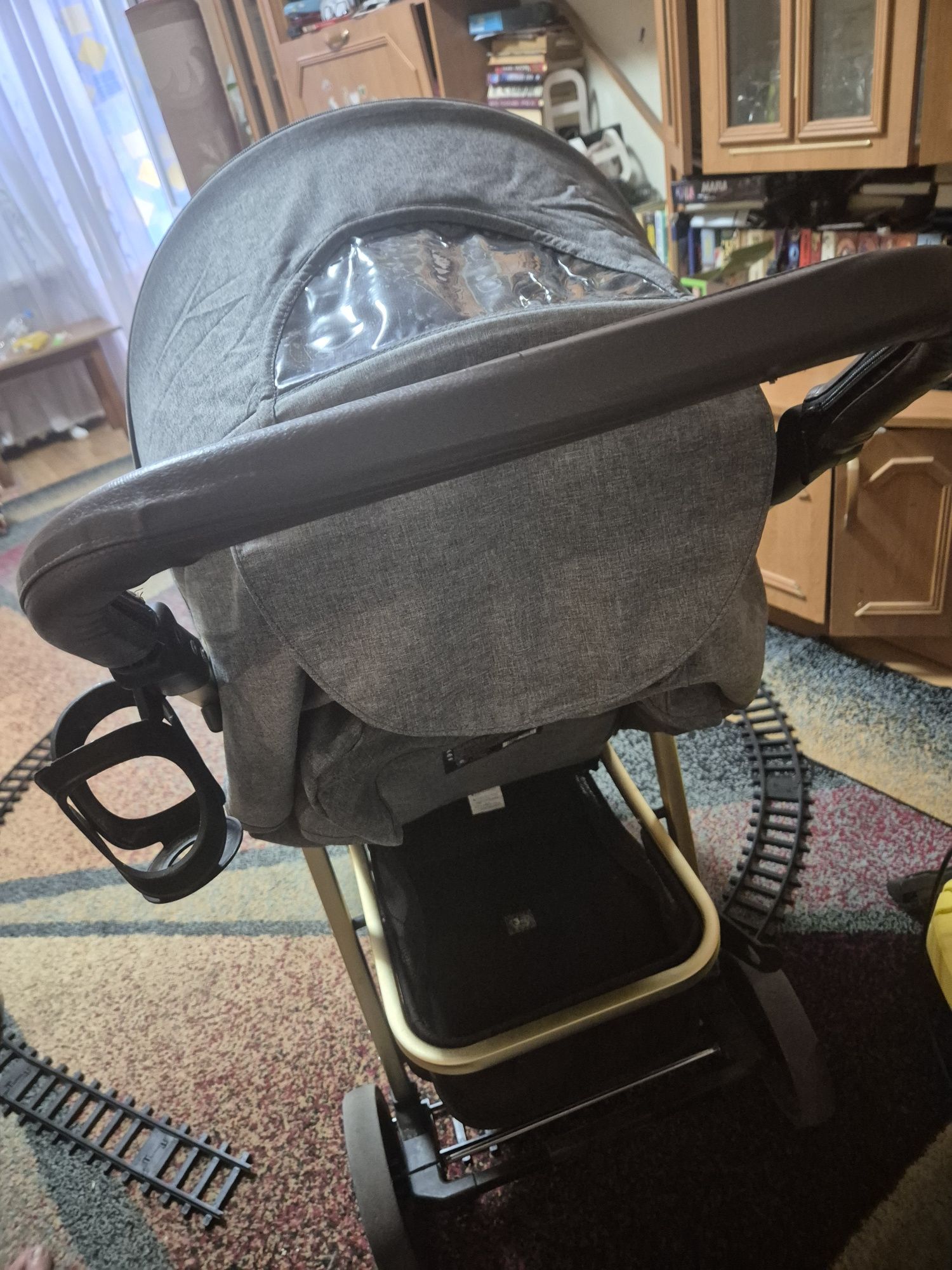 Прогулянкова коляска Carello  Echo
