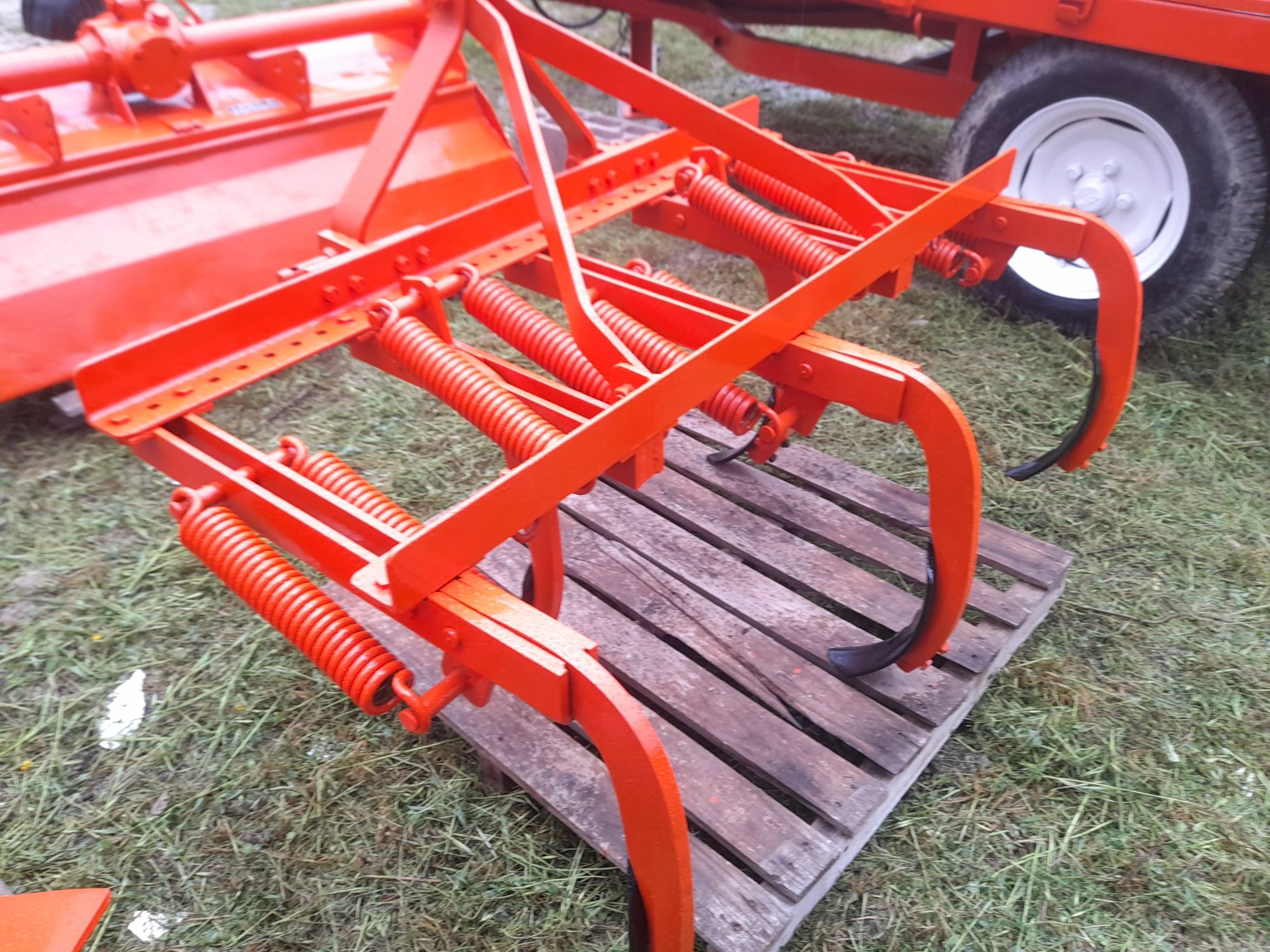 Kubota 28cv+6 alfaias