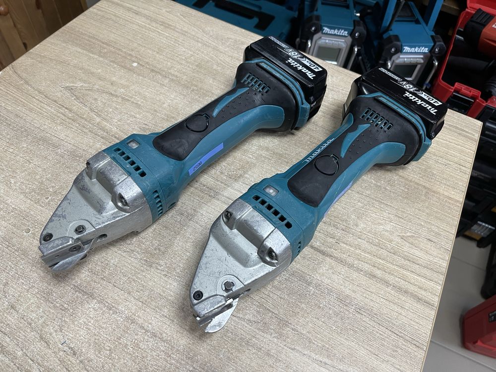 Makita DJS161 + BL1840 /  ножниці для листового металу Макіта