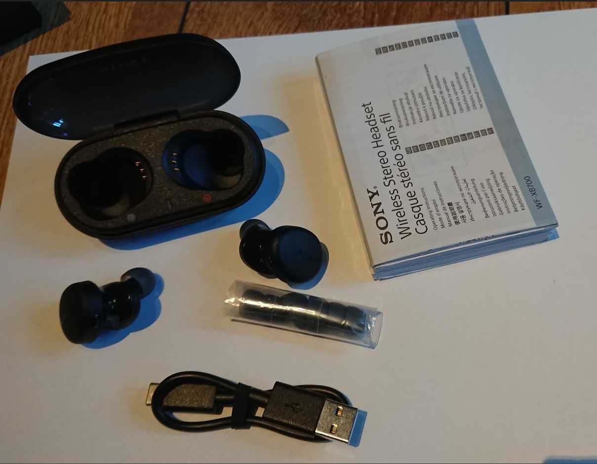 Auscultadores Bluetooth SONY WF-XB700
