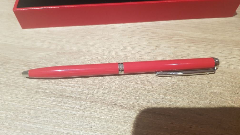 Caneta Sheaffer Ferrari NOVA