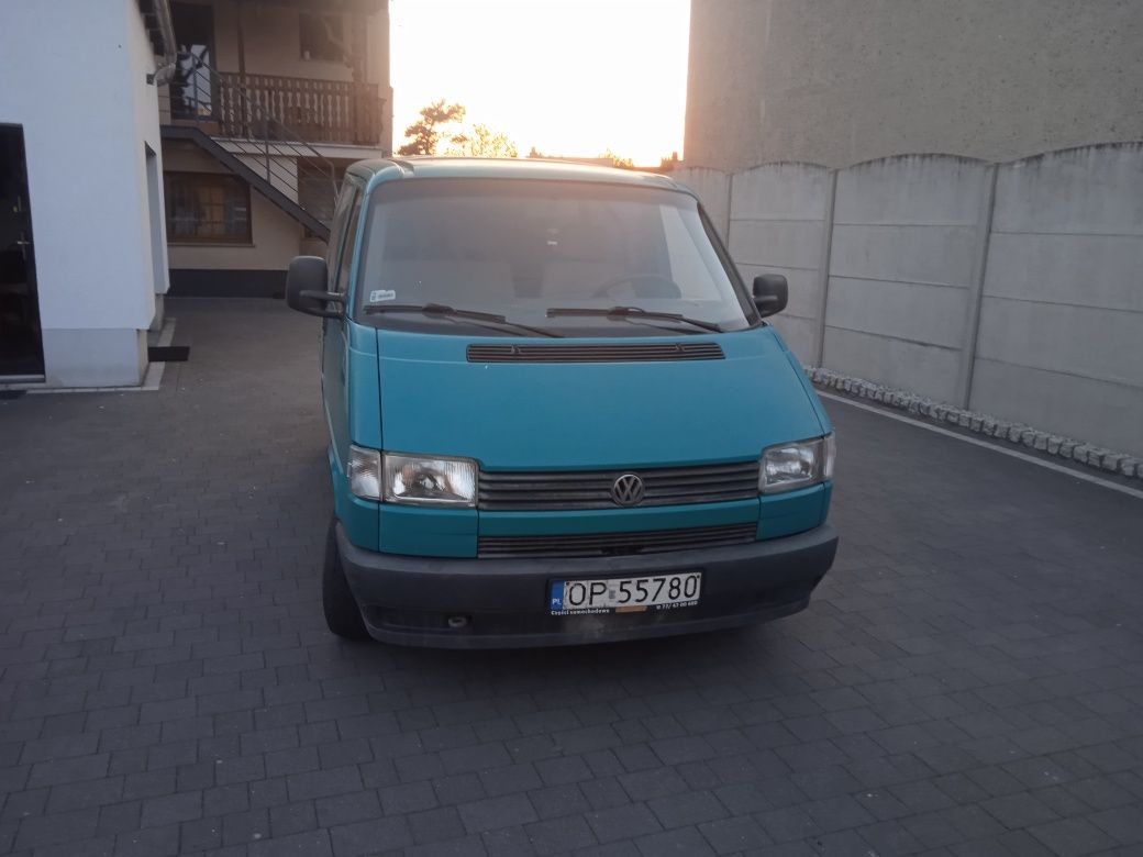 Sprzedam Volkswagena T4 1990 rok