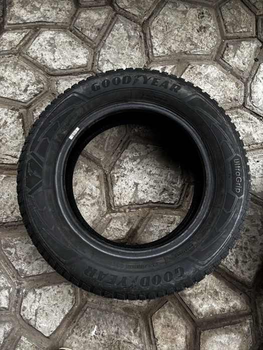 Шини Good Year Ultra Grip 9+