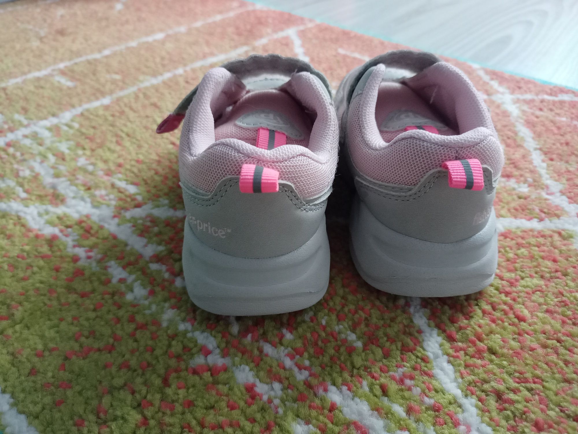 Fischer Price buty r. 25