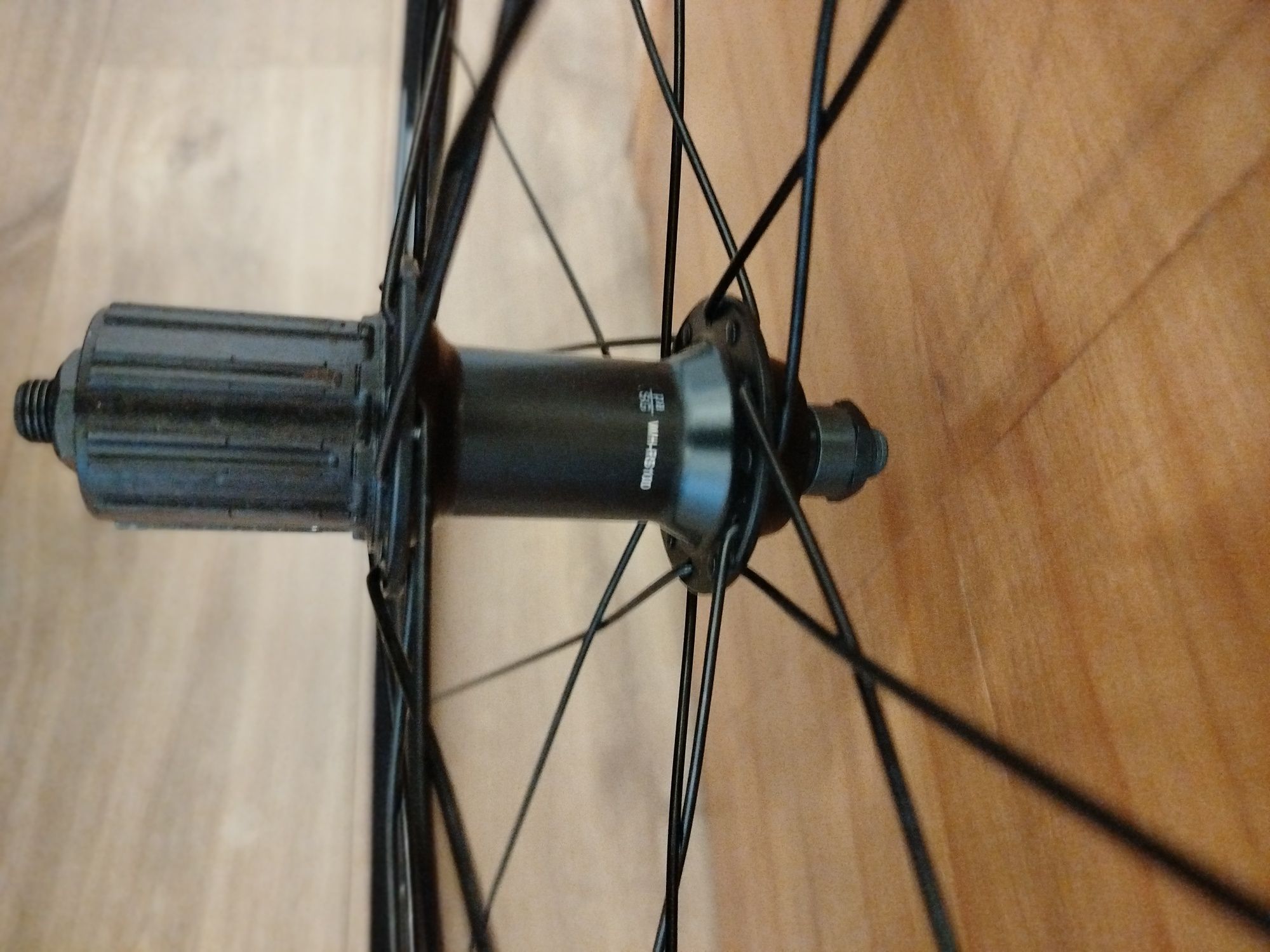 Koło szosowe tył Shimano wh rs 100
