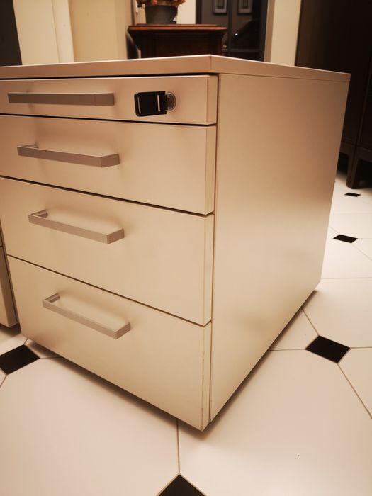 Kontenerek biurowy pod biurko na dokumenty kontener szafka warsztatowa