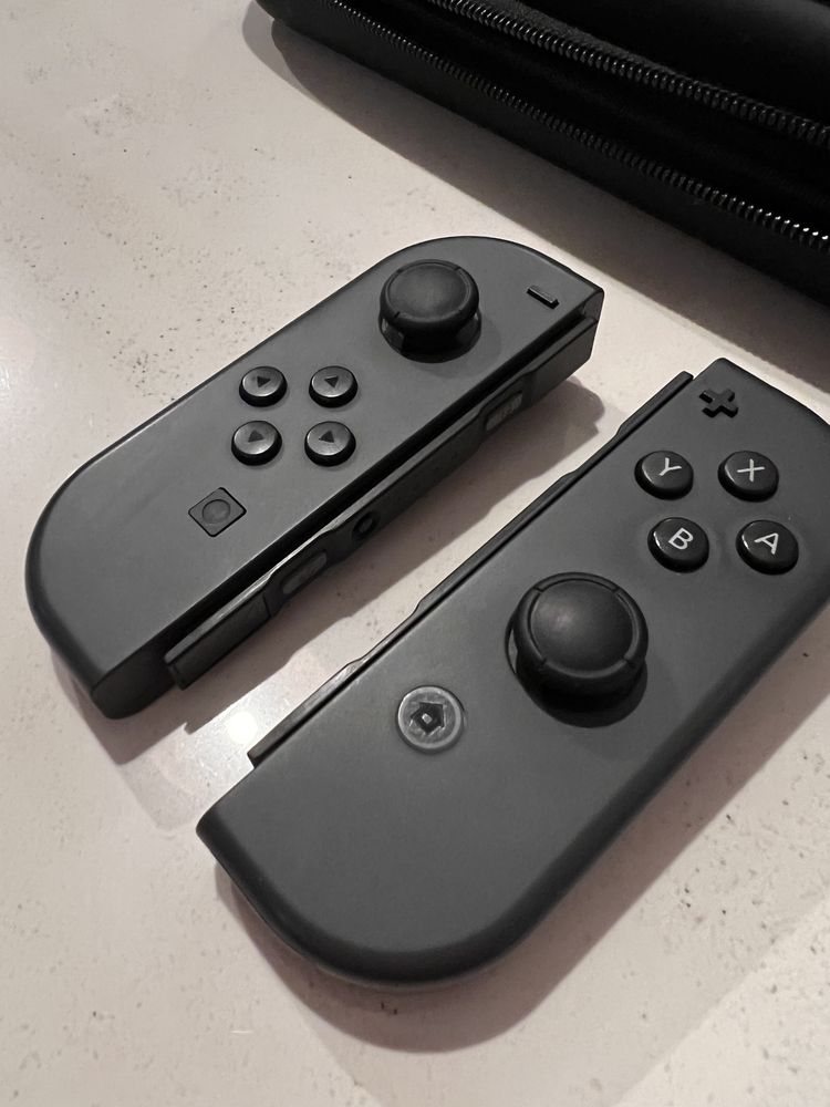 Nintendo Switch pełen komplet i dodatek okazja!!!