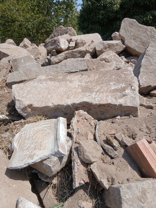 Pedra com mais de 100 anos
