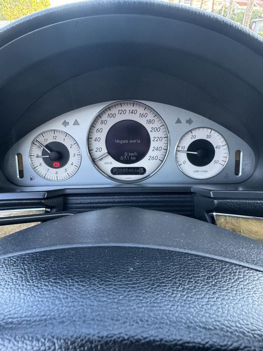 Mercedes E270 cdi impecavel