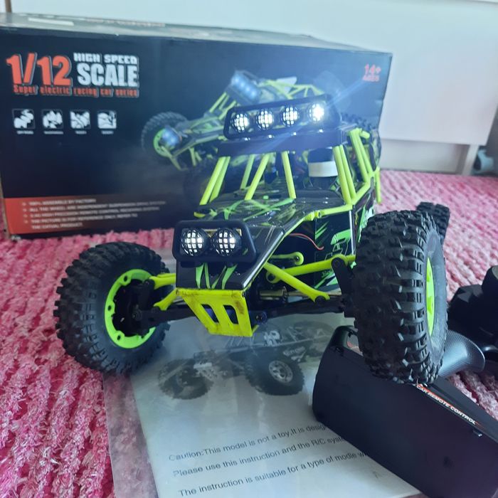 Carro telecomandado RC Wltoys