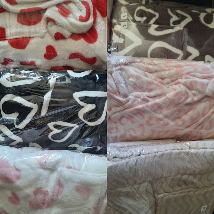 980 ГРН .Стильний халат.Гарний подарунок до свята.Безкоштовна  достовк