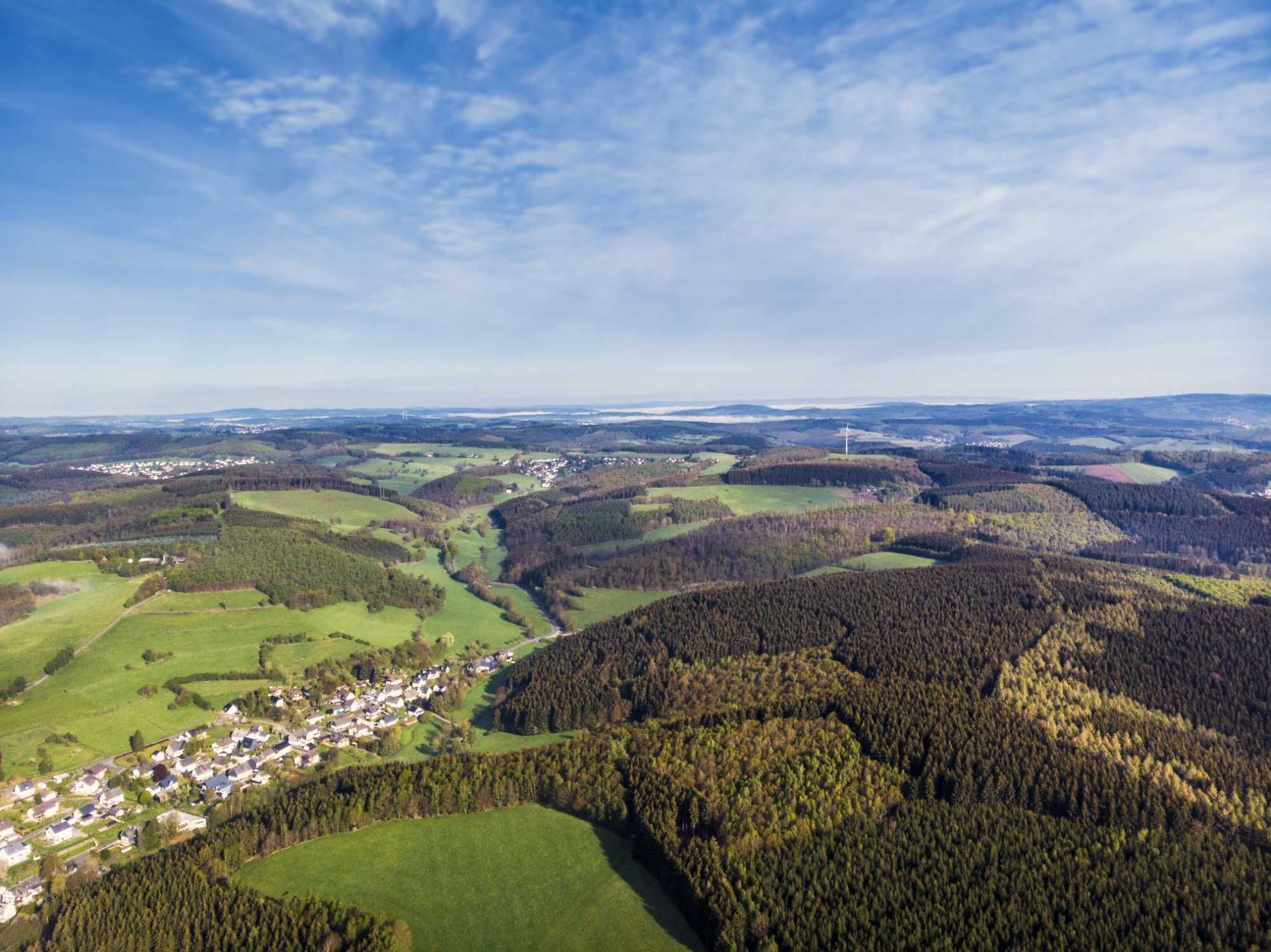 Fotograf | Fotografia ślubna | Sesje zdjęciowe | Konferencje | Dron