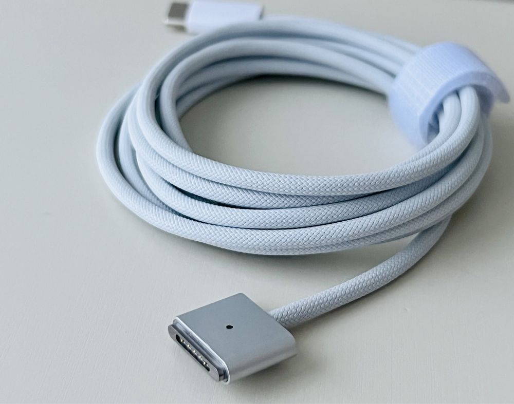 Кабель USB-C to MagSafe 3 2M A2363