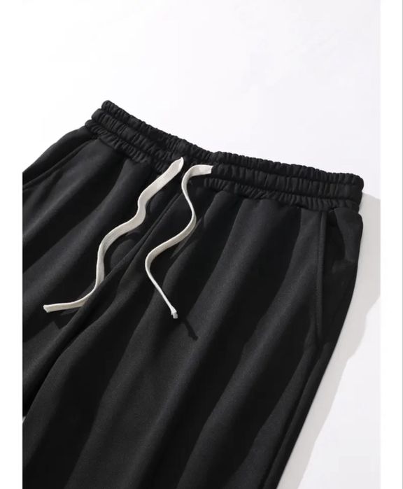 Calças Jogger Masculinas de Corte Solto e Pernas Largas