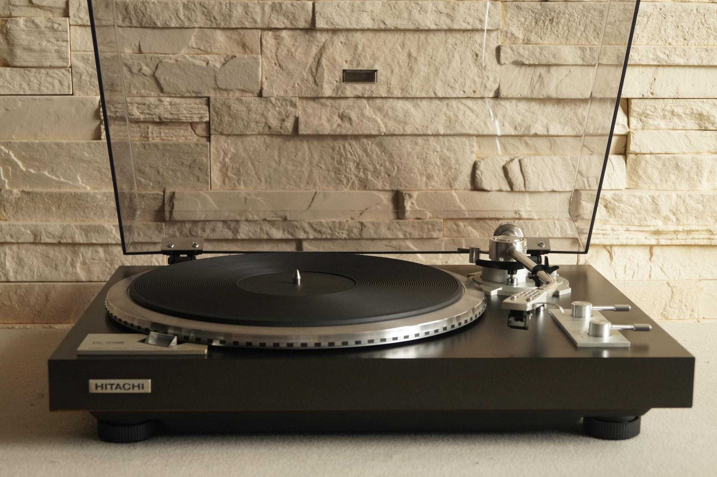 Gramofon Hitachi HT-550 + wkładka/igła Shure