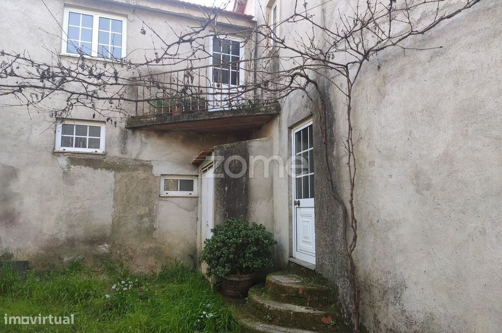 Moradia para Restaurar em Aveleira nos arredores de Coimbra