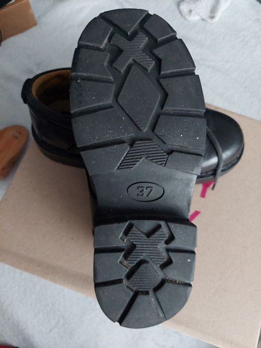 Buty glany rozm.37