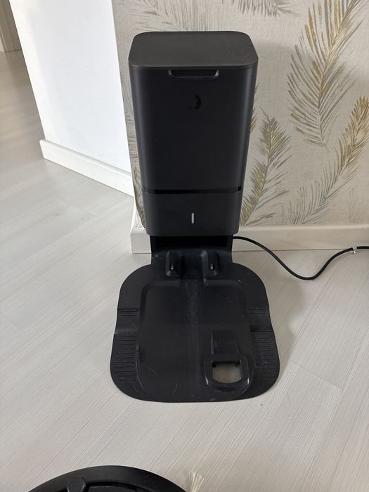 Robot aspirador roomba i7 + com esvaziamento automático e ligacao wifi