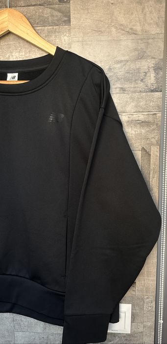 Женская спортивная кофта New Balance L