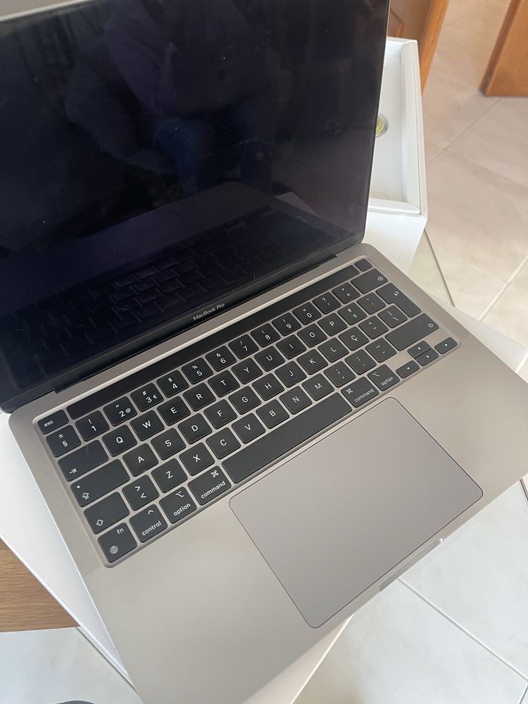 MacBook Pro 13''3 | 2020 | 16GB | 512 GB | Cinzento Sideral