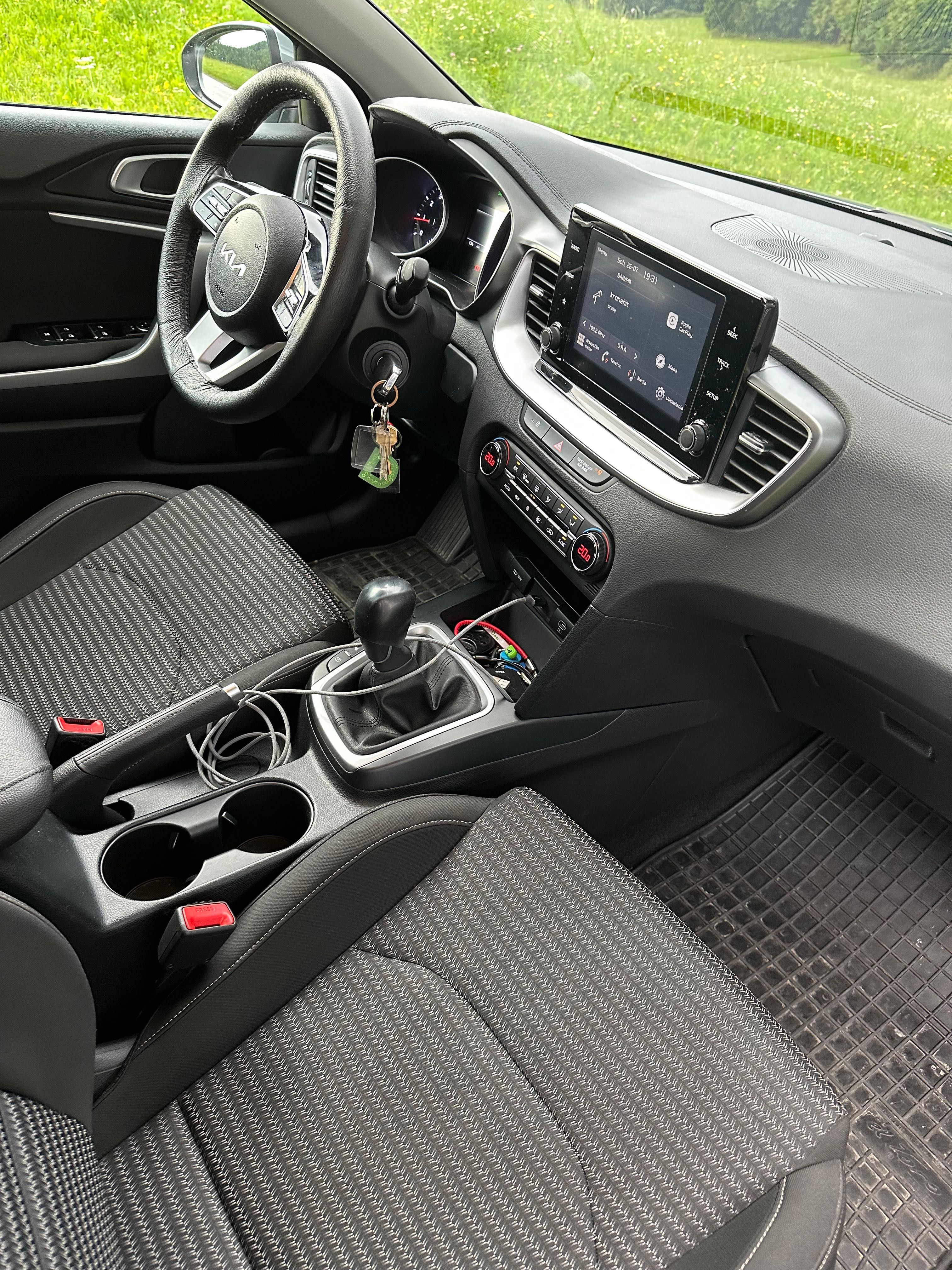 Kia Ceed 1.5 160km benzyna! Wersja M+smart światła led!