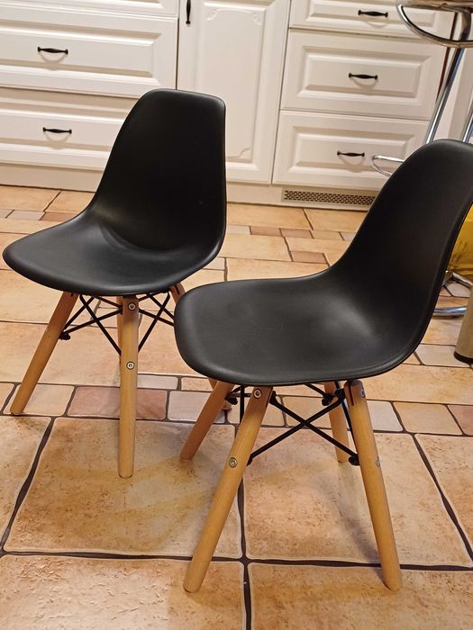 Krzesełka skandynawskie kpl