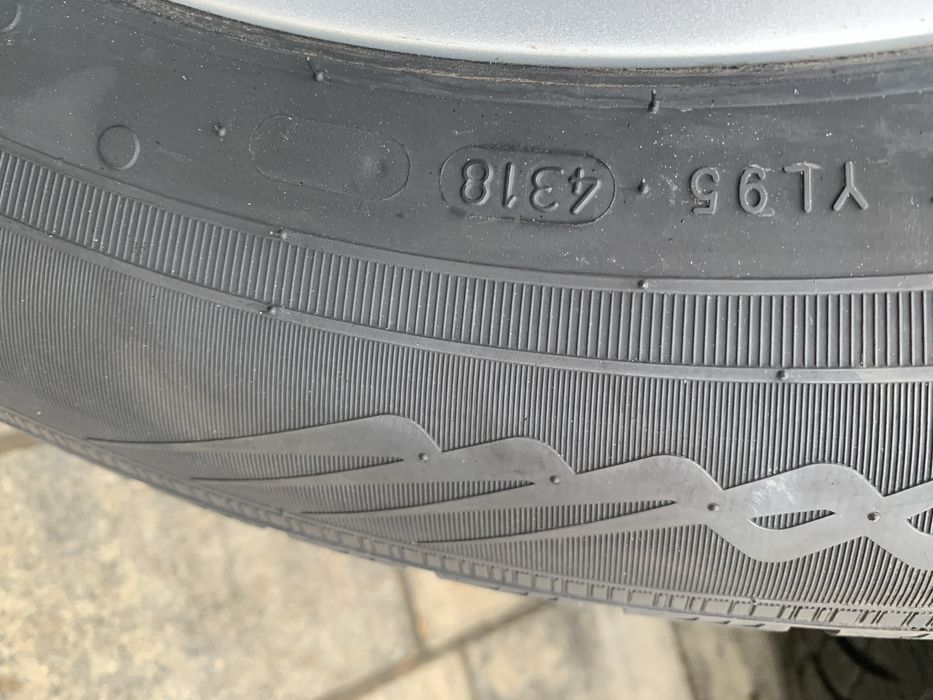 Koła Alufelgi BMW X5 z oponami zimowymi