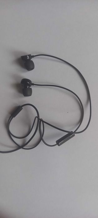 Słuchawki douszne