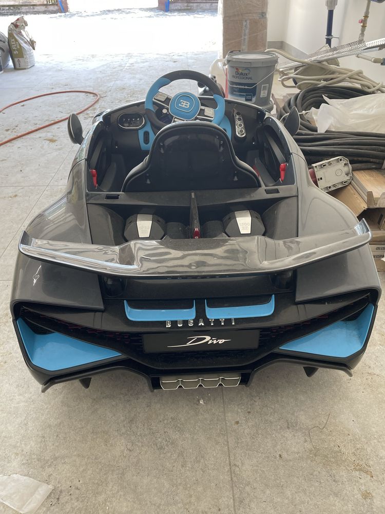 Autko na akumulator Bugatti Divo