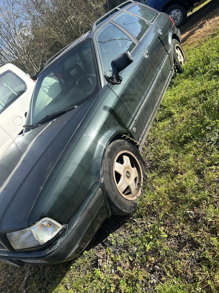 Audi 80 (B4) 1.6 gasolina - Para peças