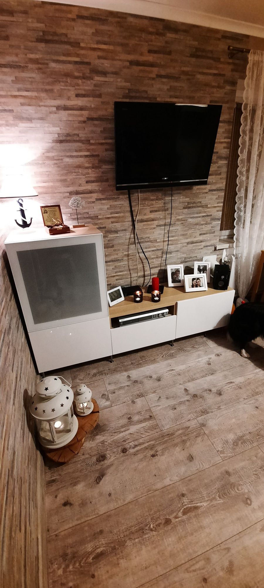 Komplet mebli pod telewizor plus słupek