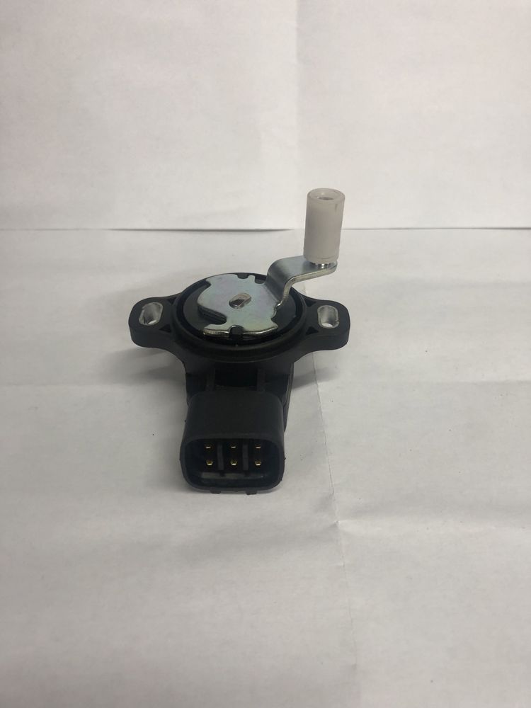 Sendor pedal acelarador