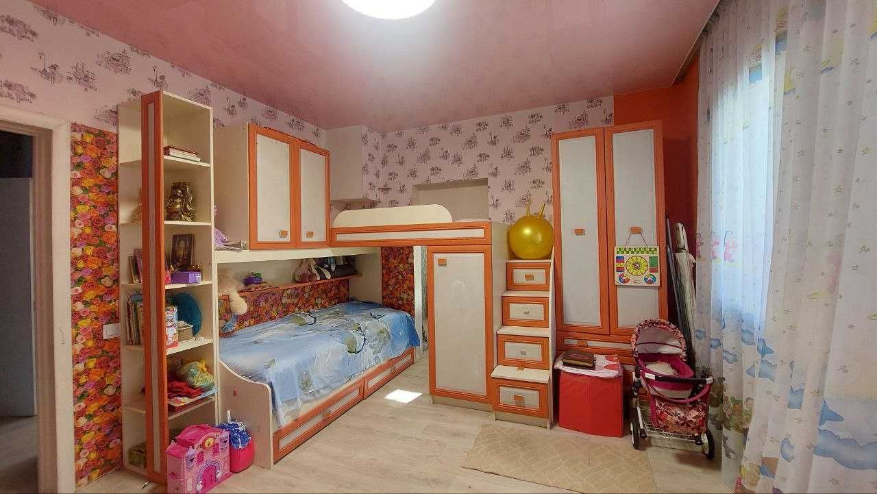 Продам будинок м. Зміїв