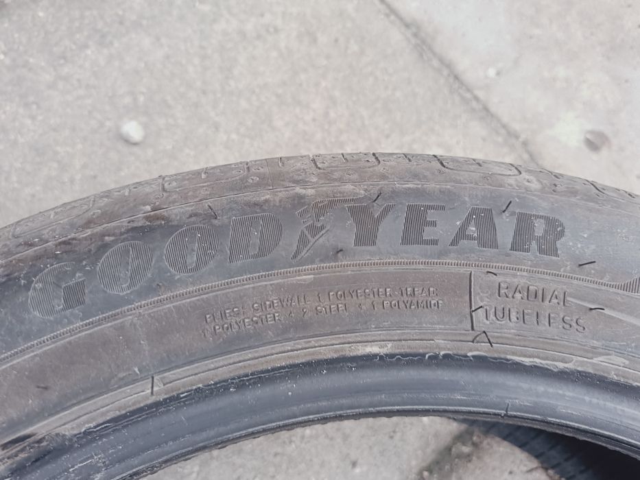 Opony letnie Goodyear EfficientGrip Performance 2 215/50R18 4szt
