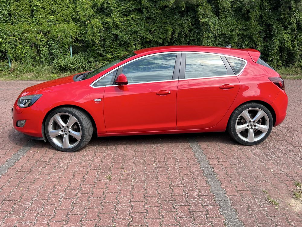 Opel Astra J 2.0 cdti 160 KM
