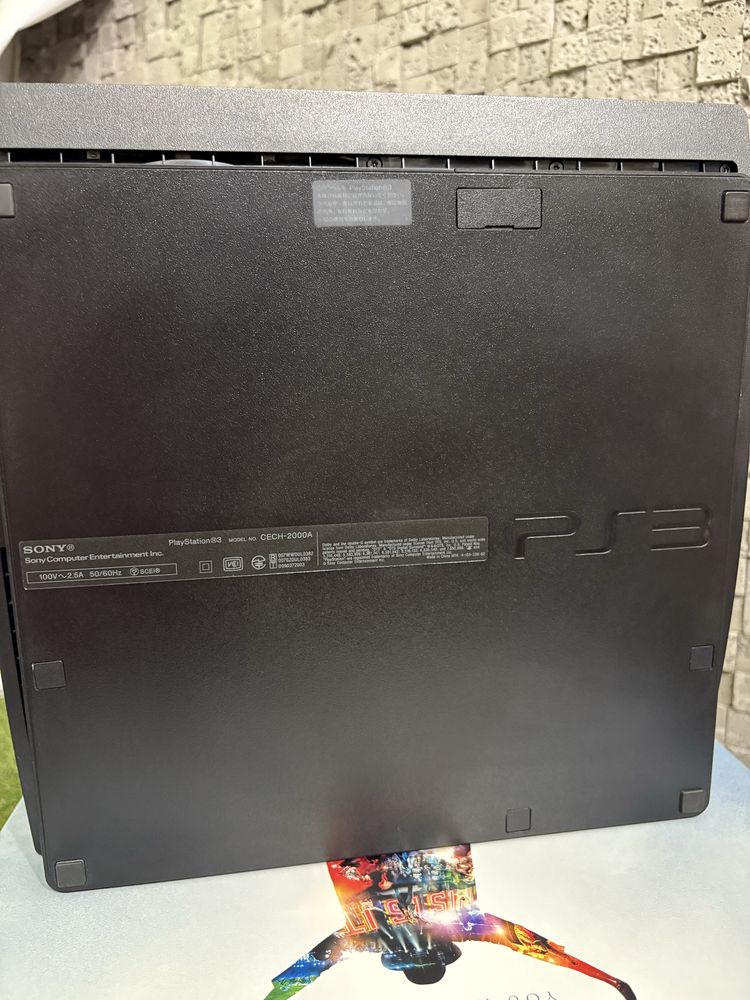 Лімітована консоль SONY PS 3 CECH-2000A J 100v ідеальний стан!