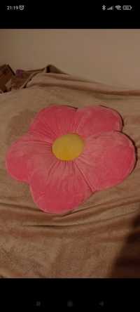 Poduszka w kształcie kwiatka, kwiat