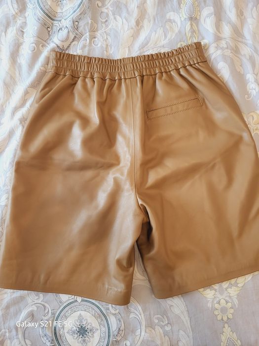Кожаные шорты 44р