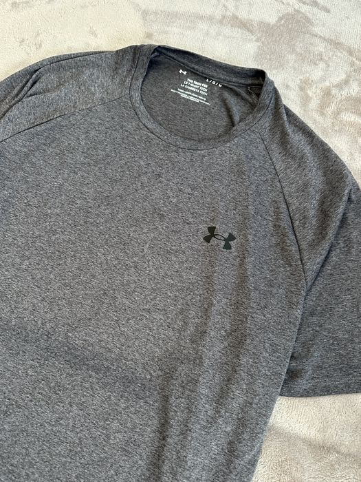 Футболка Under Armour